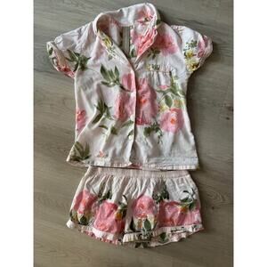 Plum Pretty Sugar Women’s Small/Medium Floral Pajama Set